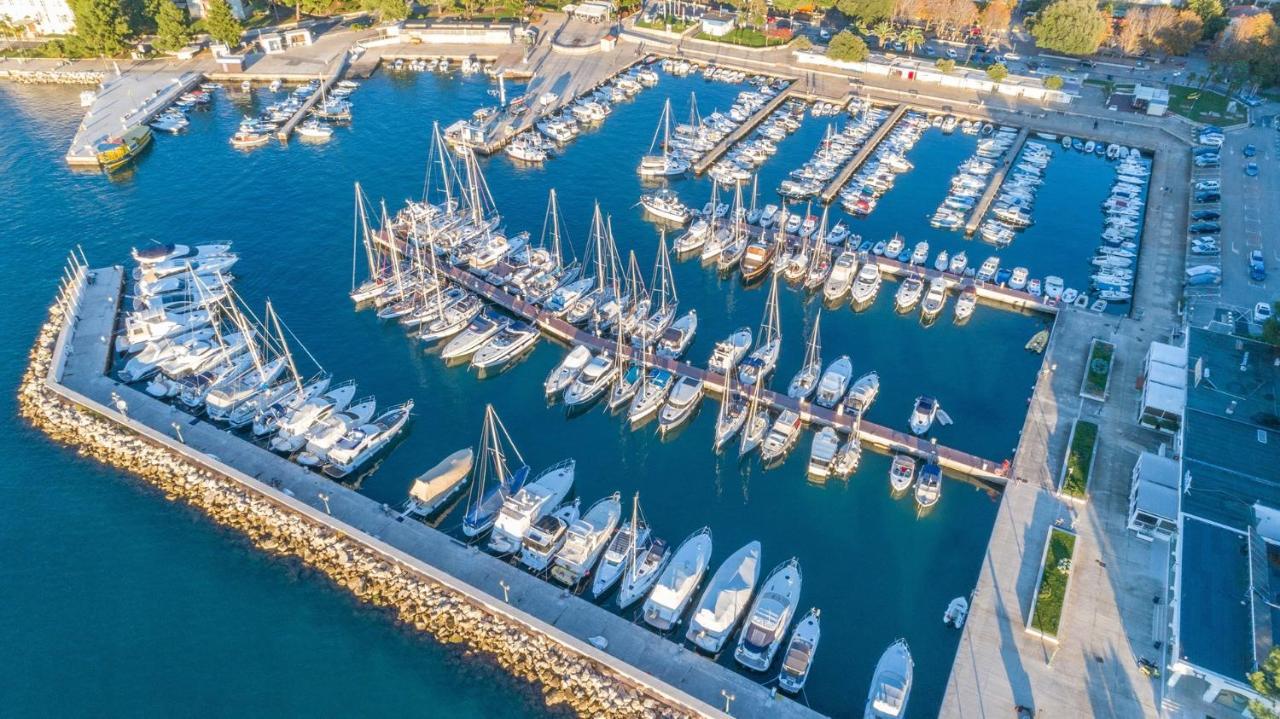 Apartment Complex Iris بوريتش المظهر الخارجي الصورة